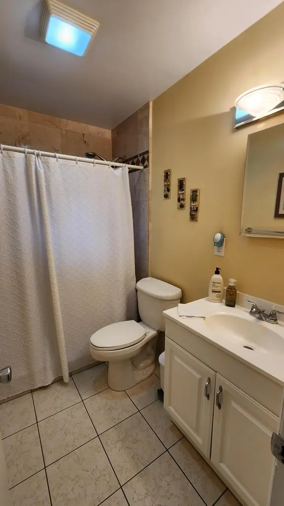 5984 Orange Road West Palm Beach FL 33413