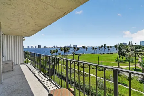 801 Lake Shore Drive Lake Park FL 33403