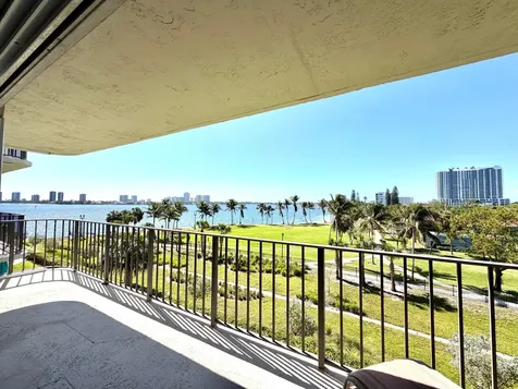 801 Lake Shore Drive Lake Park FL 33403