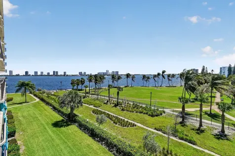 801 Lake Shore Drive Lake Park FL 33403