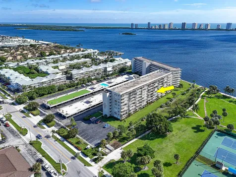 801 Lake Shore Drive Lake Park FL 33403
