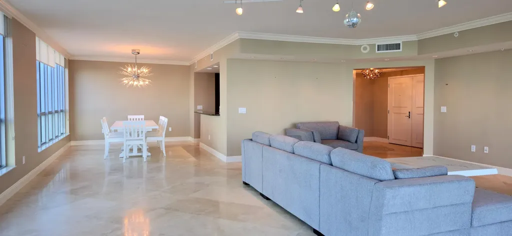 3535 S Ocean Drive Hollywood FL 33019