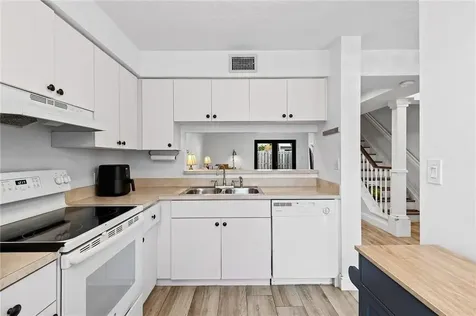 247 City View Drive Fort Lauderdale FL 33311