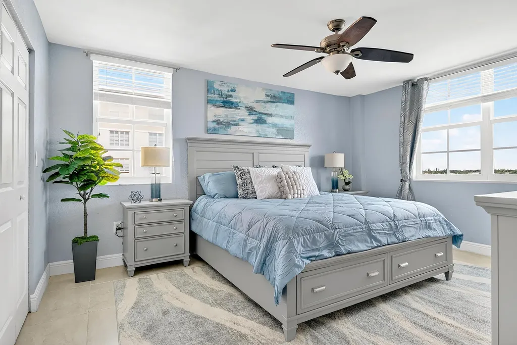1801 N Flagler #701 Drive West Palm Beach FL 33407