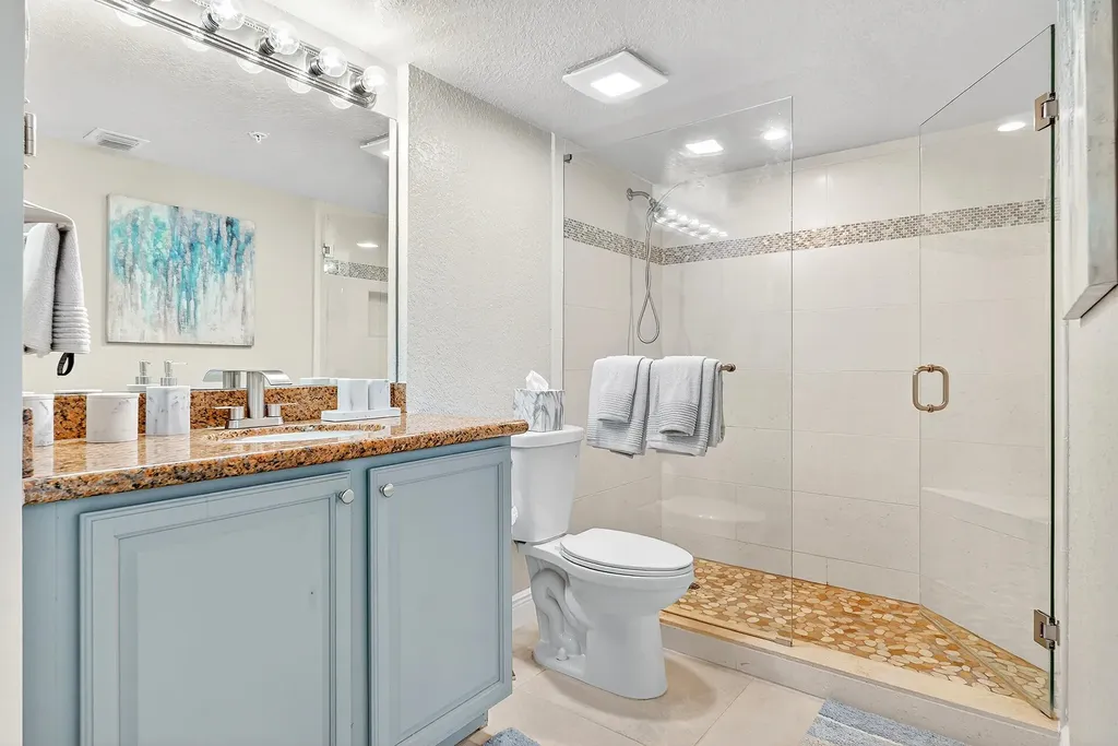 1801 N Flagler #701 Drive West Palm Beach FL 33407
