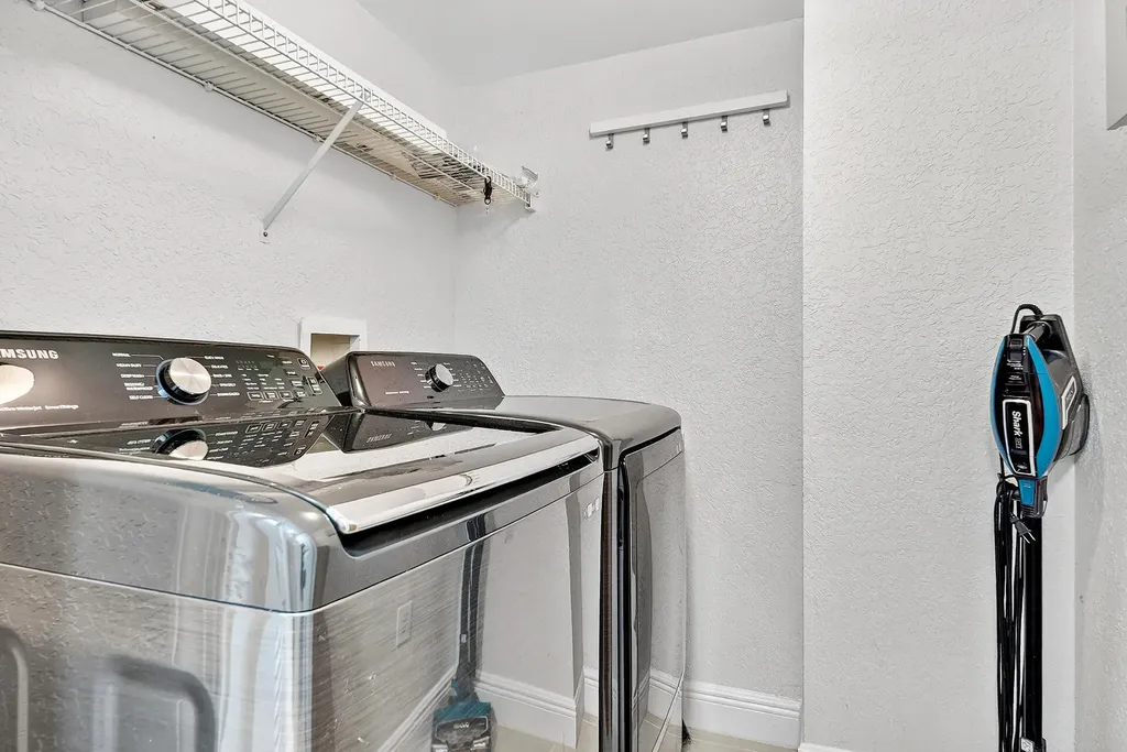 1801 N Flagler #701 Drive West Palm Beach FL 33407