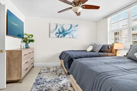 1801 N Flagler #701 Drive West Palm Beach FL 33407