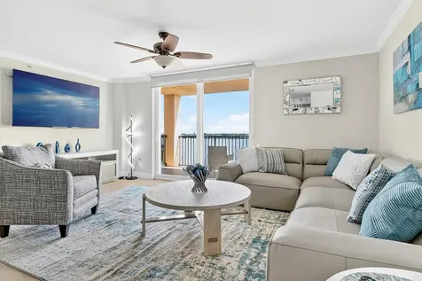 1801 N Flagler #701 Drive West Palm Beach FL 33407