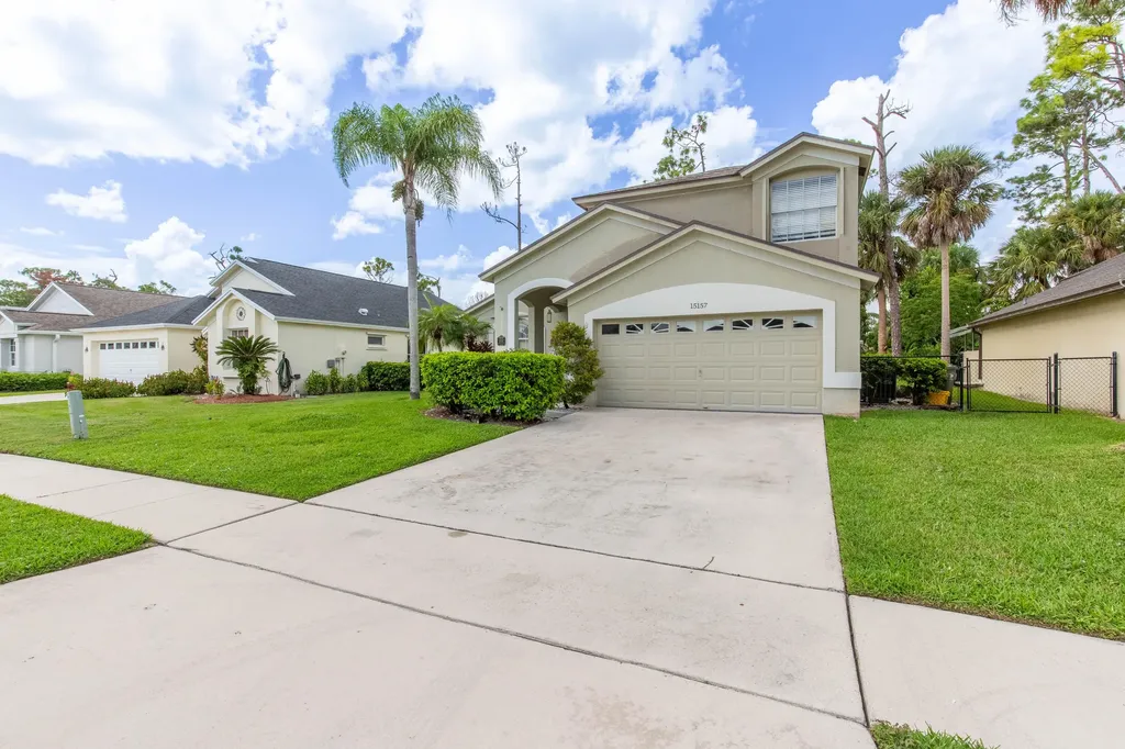 15157 Oak Chase Court Wellington FL 33414