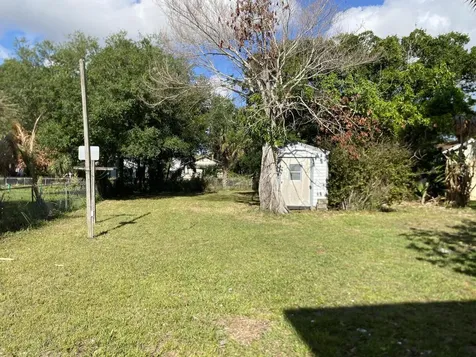 319 N 11th Street Fort Pierce FL 34950