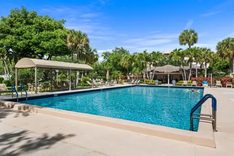 3499 Oaks Way Pompano Beach FL 33069