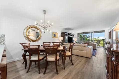 3499 Oaks Way Pompano Beach FL 33069
