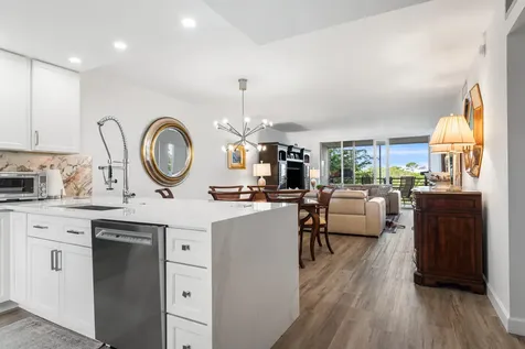 3499 Oaks Way Pompano Beach FL 33069