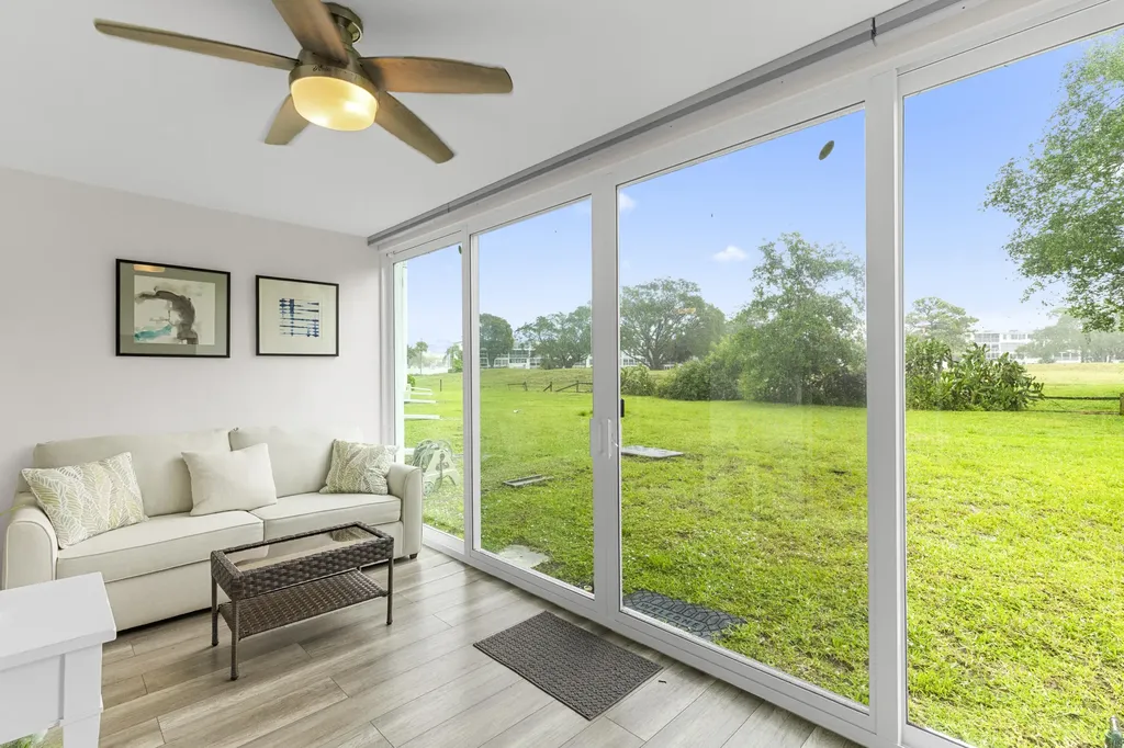 1032 Ventnor H Crescent Deerfield Beach FL 33442