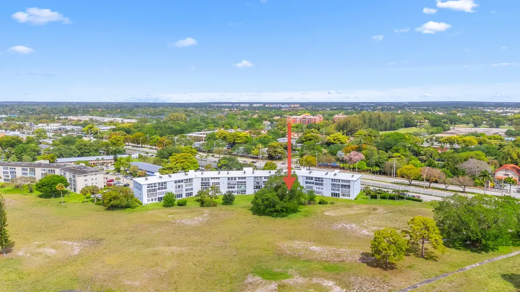1032 Ventnor H Crescent Deerfield Beach FL 33442