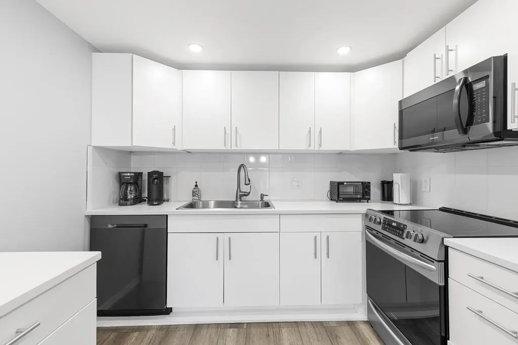 1032 Ventnor H Crescent Deerfield Beach FL 33442