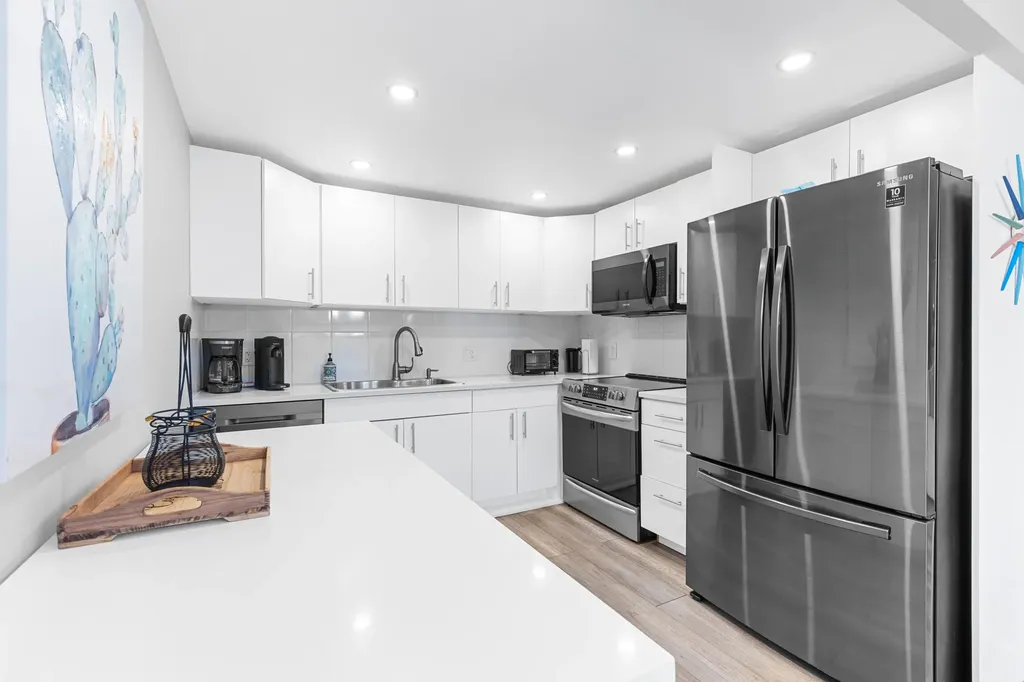 1032 Ventnor H Crescent Deerfield Beach FL 33442