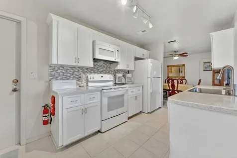 1211 NW 44th Street Deerfield Beach FL 33064