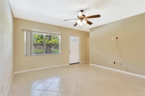 7290 NW 1st Street Margate FL 33063