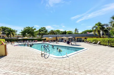 7290 NW 1st Street Margate FL 33063