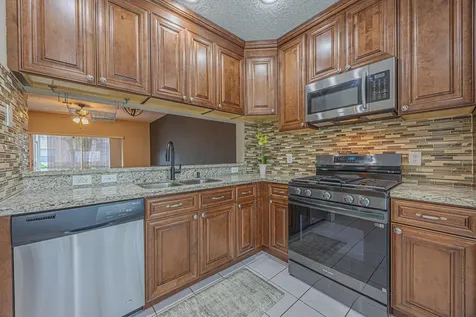10931 Sea Hibiscus Lane Tamarac FL 33321