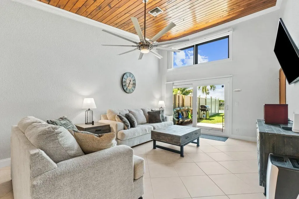 12542 Westhampton Circle Wellington FL 33414