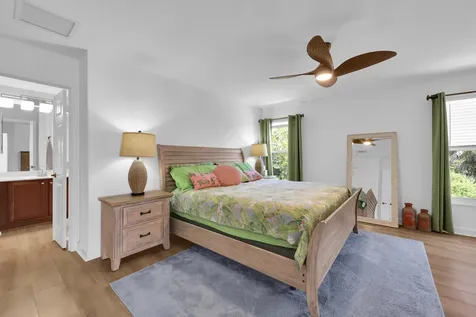 5801 SE Crooked Oak Avenue Hobe Sound FL 33455