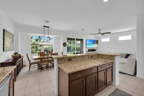 5801 SE Crooked Oak Avenue Hobe Sound FL 33455