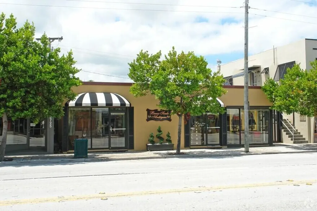 3721 S Dixie Highway West Palm Beach FL 33405