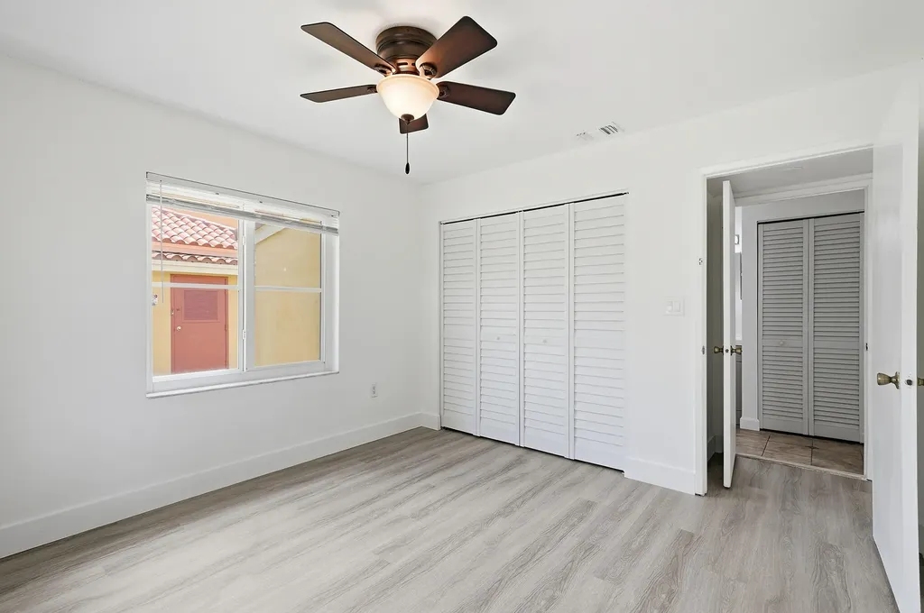 3832 NW 90th Avenue Sunrise FL 33351