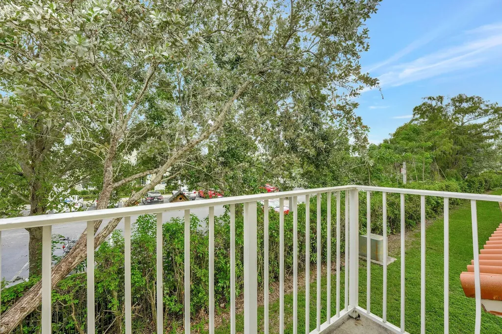 3832 NW 90th Avenue Sunrise FL 33351