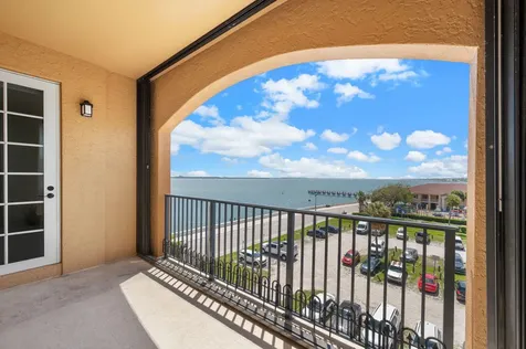 20 Orange Avenue Fort Pierce FL 34950
