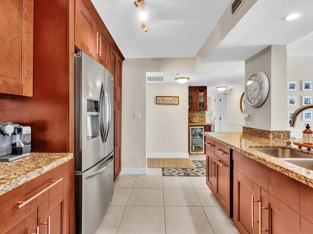 1150 Hillsboro Mile Hillsboro Beach FL 33062