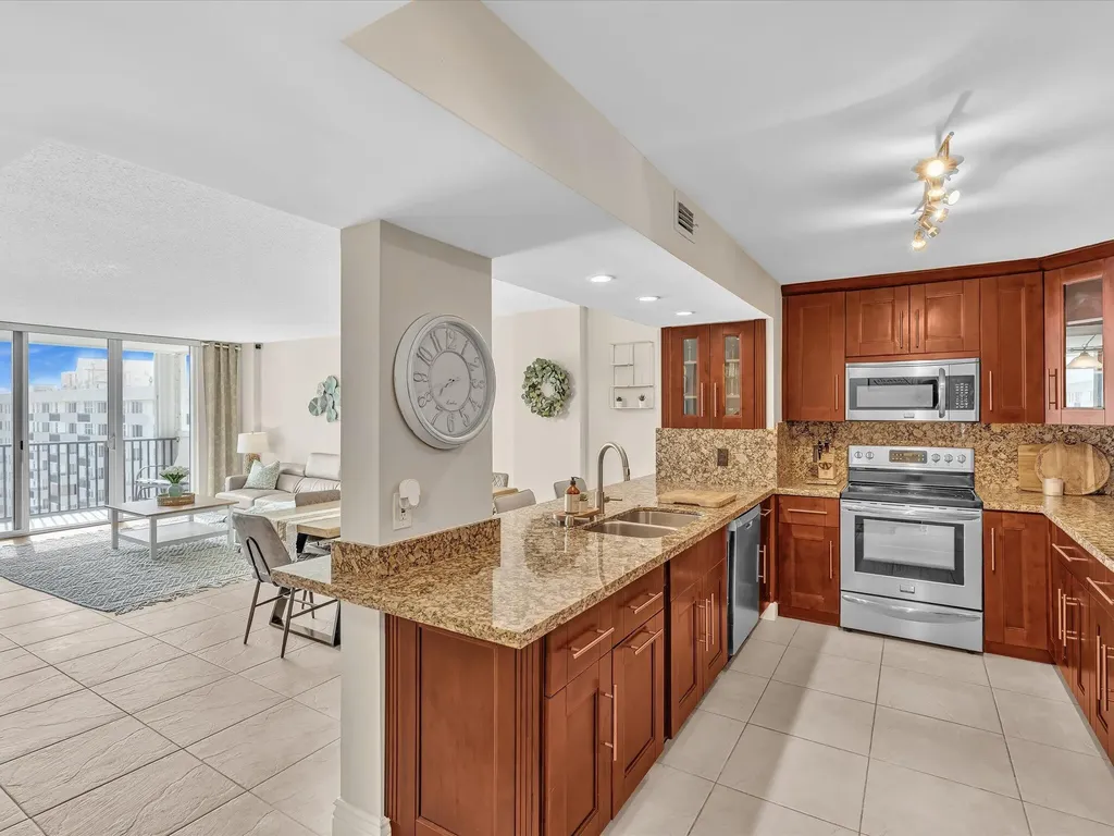 1150 Hillsboro Mile Hillsboro Beach FL 33062