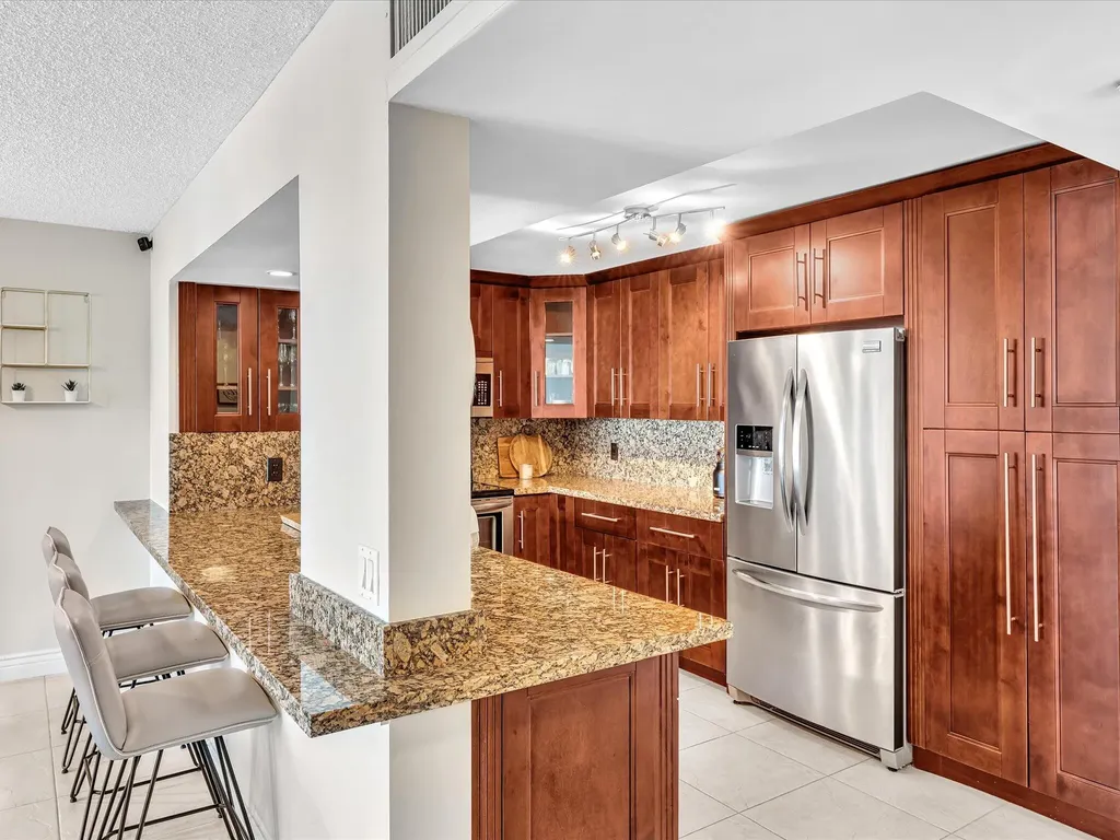 1150 Hillsboro Mile Hillsboro Beach FL 33062