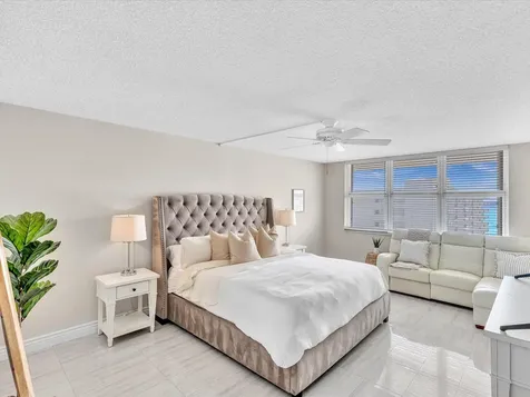1150 Hillsboro Mile Hillsboro Beach FL 33062