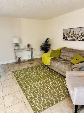 13500 SW 1st Street Pembroke Pines FL 33027
