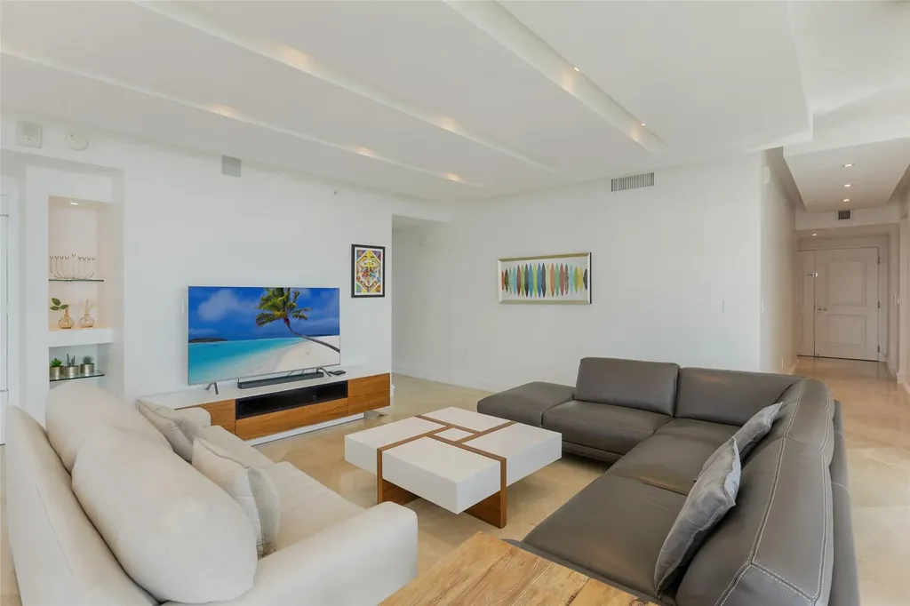 3101 S Ocean Drive Hollywood FL 33019