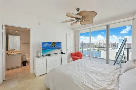 3101 S Ocean Drive Hollywood FL 33019