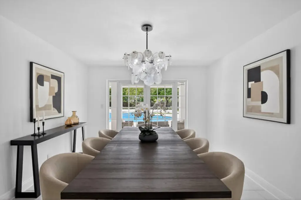 5510 W Castlegate Avenue Davie FL 33331