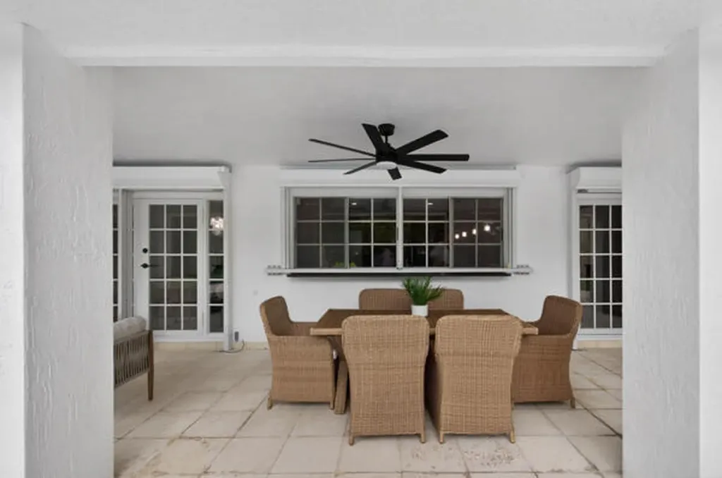 5510 W Castlegate Avenue Davie FL 33331