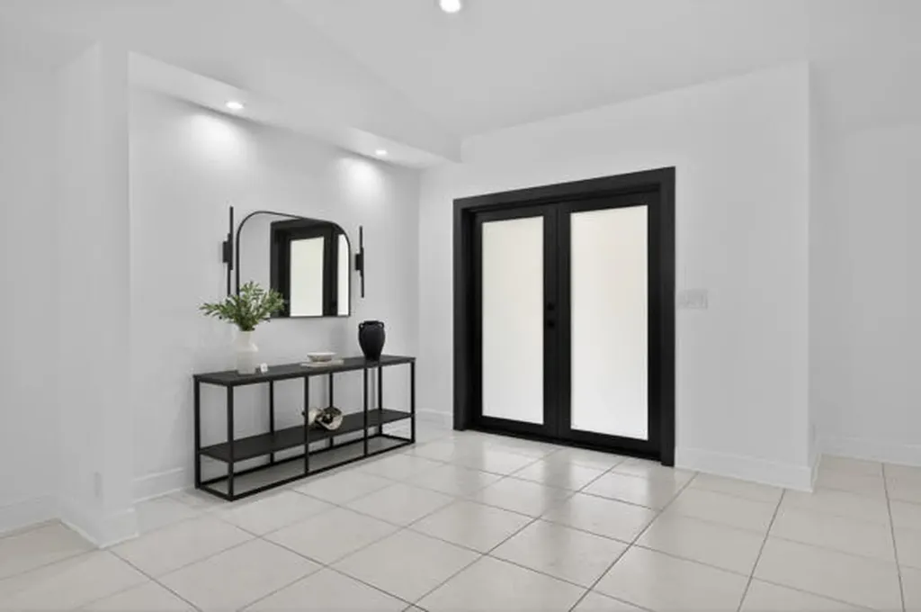 5510 W Castlegate Avenue Davie FL 33331