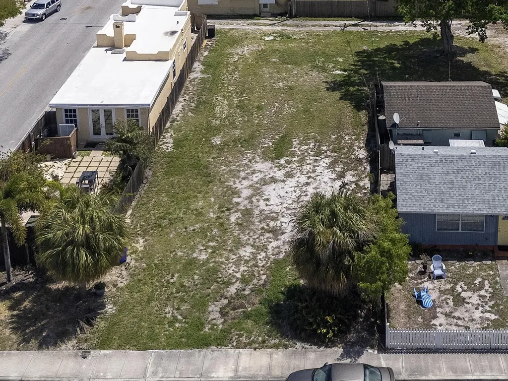 628 N K Street Lake Worth Beach FL 33460