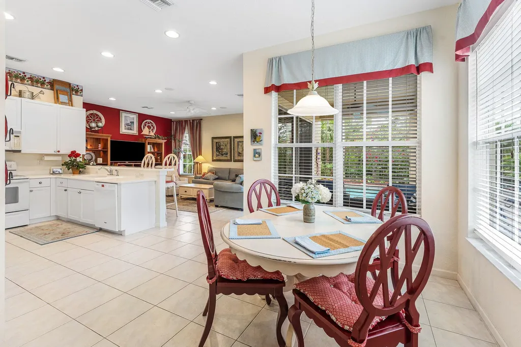 123 Via Castilla Jupiter FL 33458