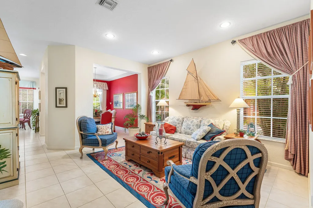 123 Via Castilla Jupiter FL 33458