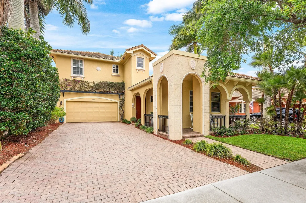123 Via Castilla Jupiter FL 33458