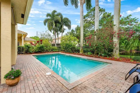 123 Via Castilla Jupiter FL 33458