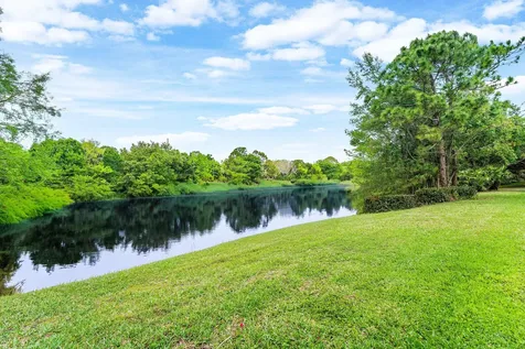 123 Via Castilla Jupiter FL 33458