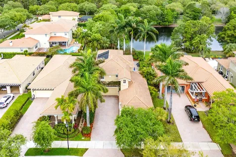 123 Via Castilla Jupiter FL 33458
