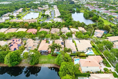 123 Via Castilla Jupiter FL 33458